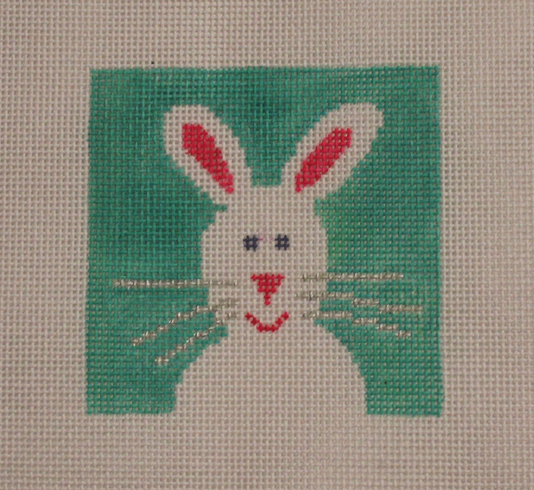 3x3-016 White rabbit