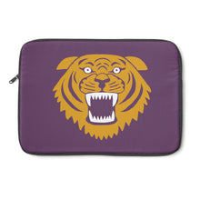 Wildcat with purple background - Laptop Sleeve